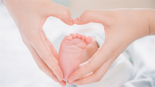 攝圖網(wǎng)_500681572_可愛(ài)嬰兒（企業(yè)商用）.jpg